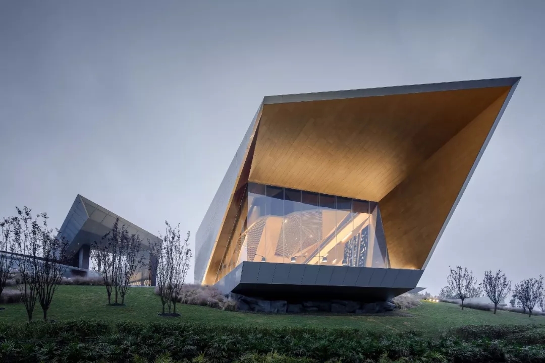 面向五彩池的窗口，，，AGGAME修建设计